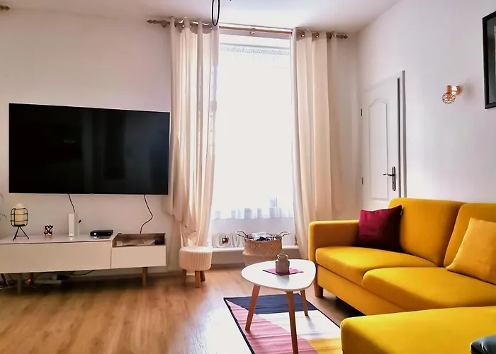 Appartamento Cozyhome The Castle - Spacious, Quiet, High Ceiling