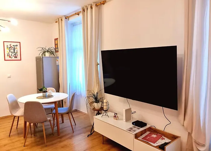 Appartement Cozyhome The Castle - Spacious, Quiet, High Ceiling