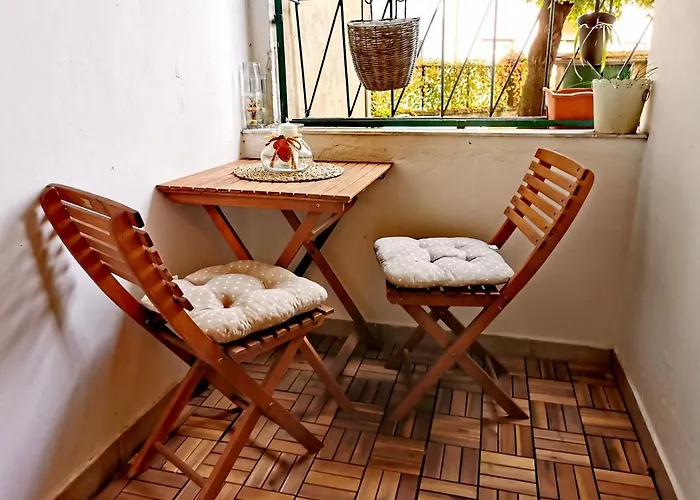 Cozyhome The Castle - Spacious, Quiet, High Ceiling Bratislava